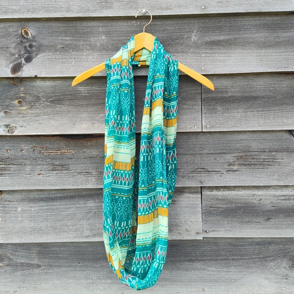 Rue21 geometric stripes pattern infinity scarf aqua mint maroon mustard - OS
